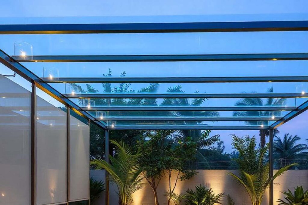 Glass Paragola copy 2